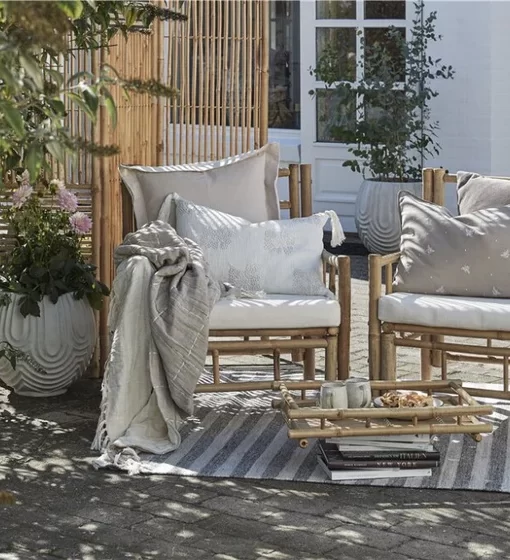 Cushion Monille