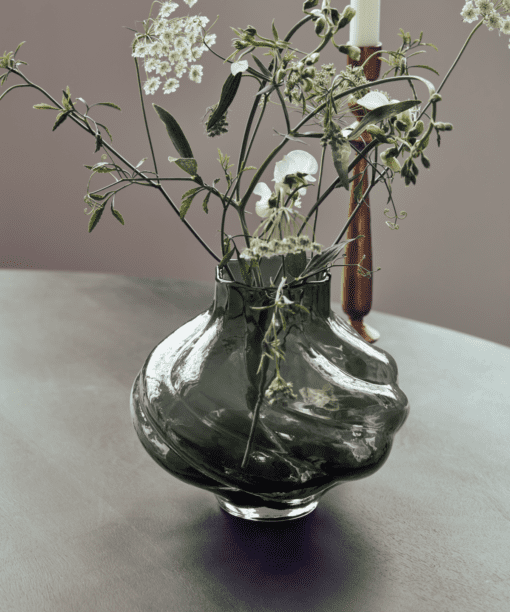 Glass vase HDTurn