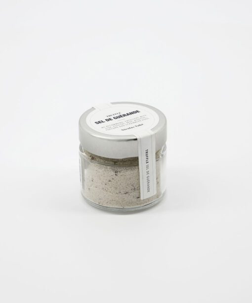 Salt with truffles