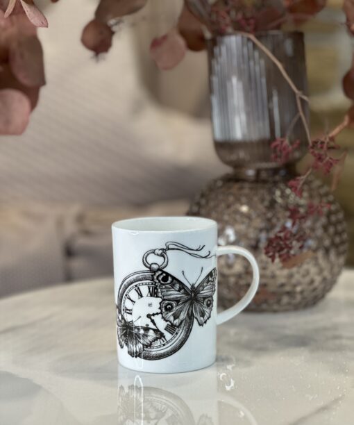 The mug, Time Flies