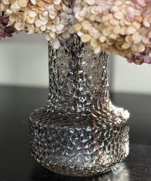 Glass vase