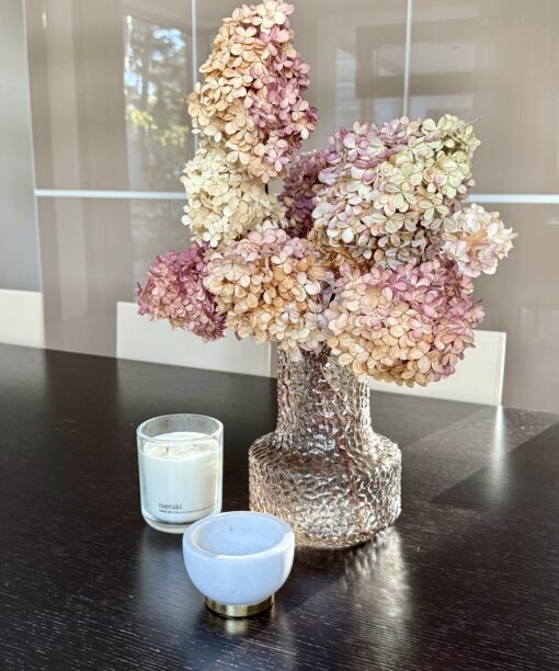 Glass vase