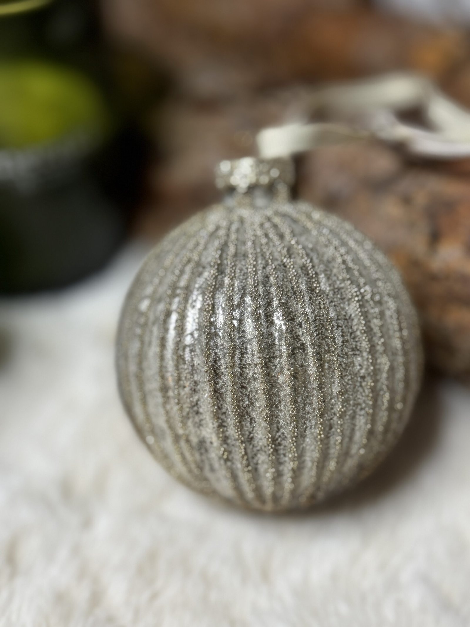 Prabangus stiklinis papuošimas eglutei „Norille“